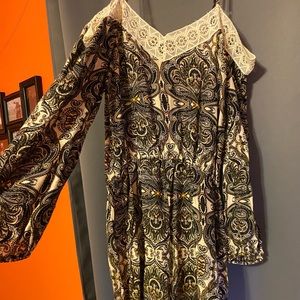 Romper off the shoulder